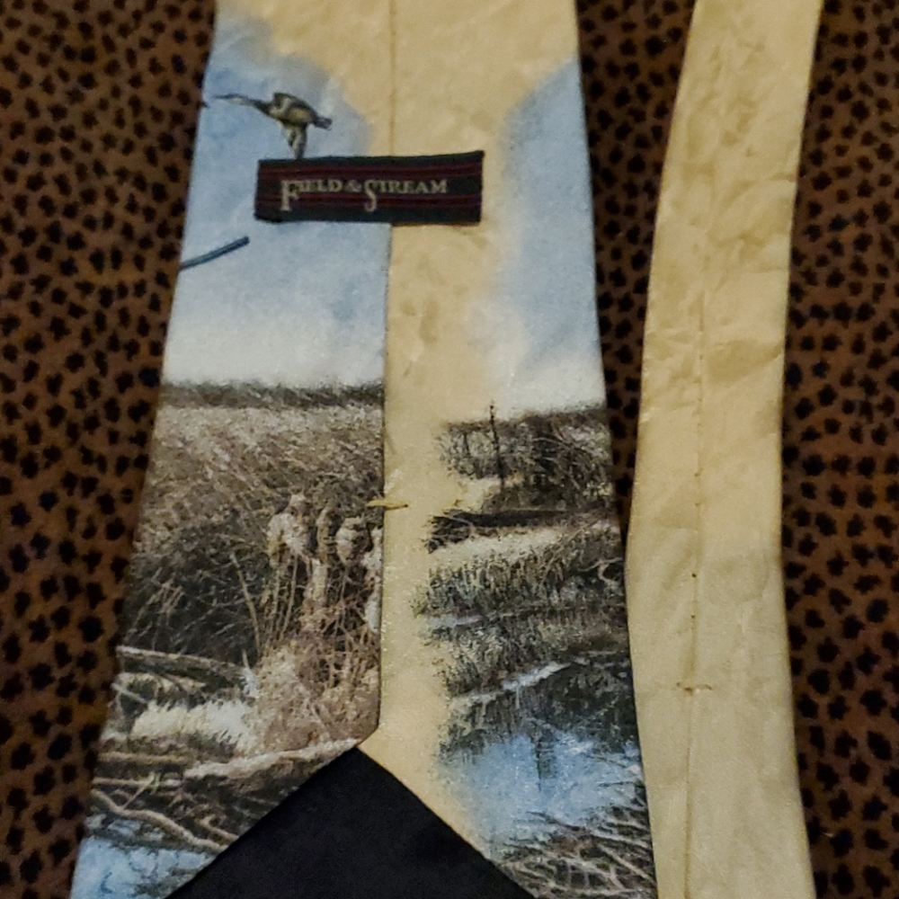 Hunting Necktie - Picture 3 of 4